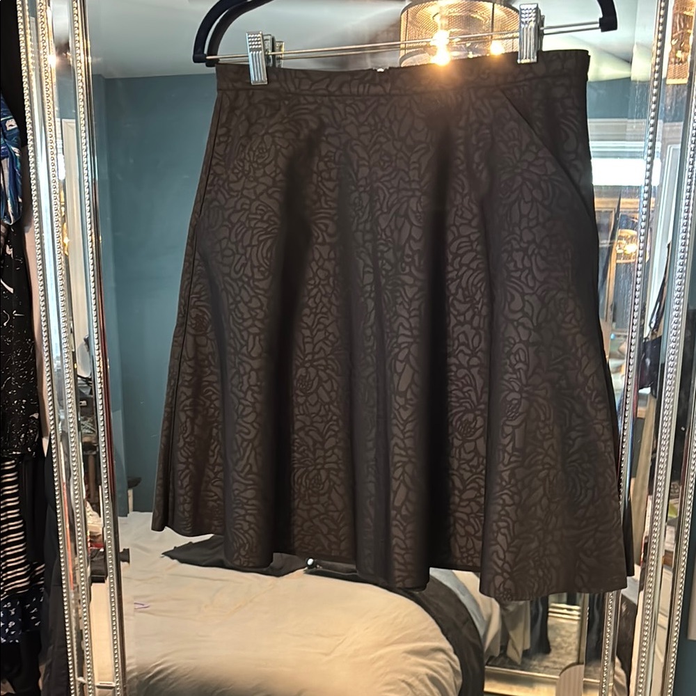 Elegant Black Lululemon Skirt